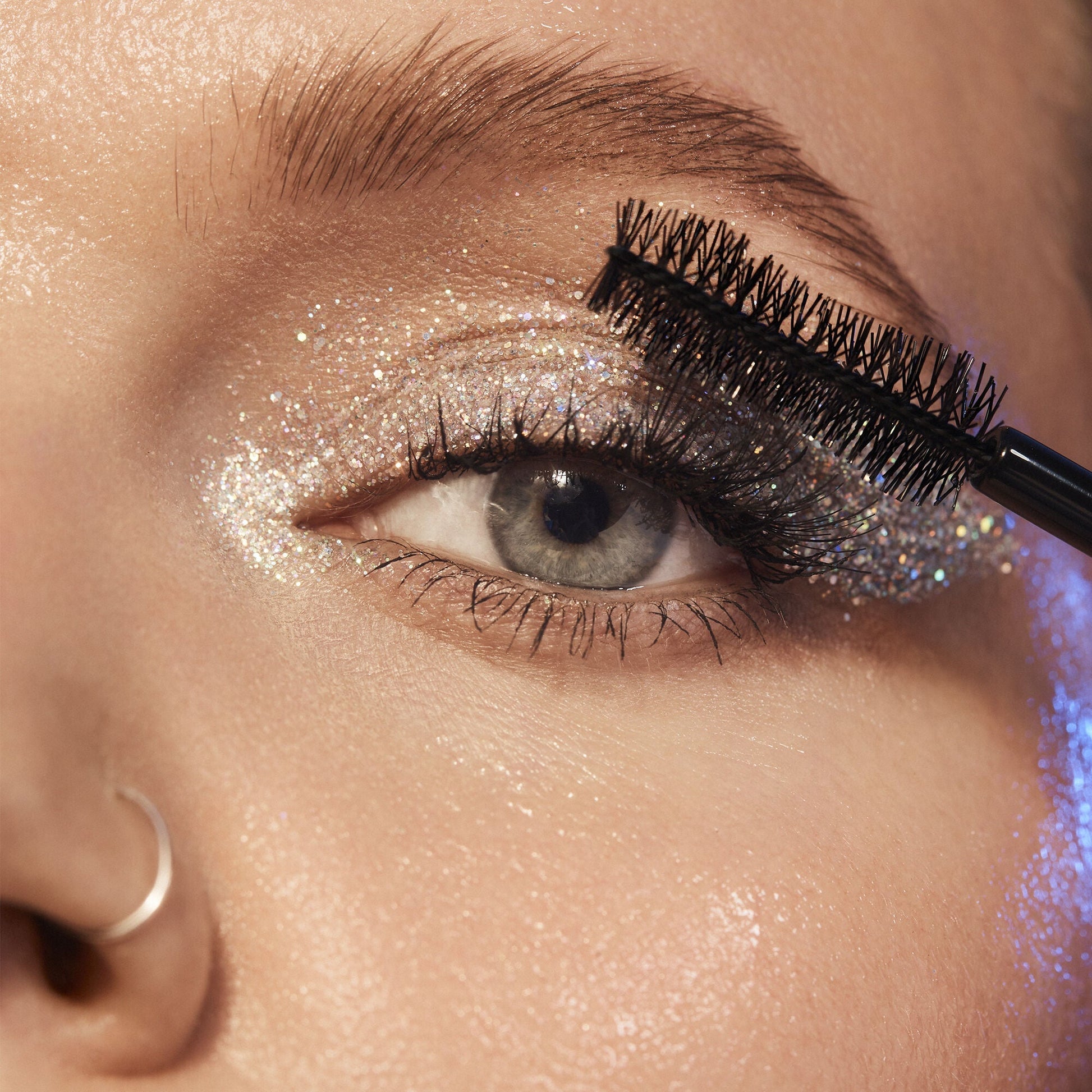 big-mood-waterproof-mascara-d9 013121_ToveLo_Mascara_0385_IGF_1_55f9a52b-3628-4190-803b-2260ed81d014.jpg