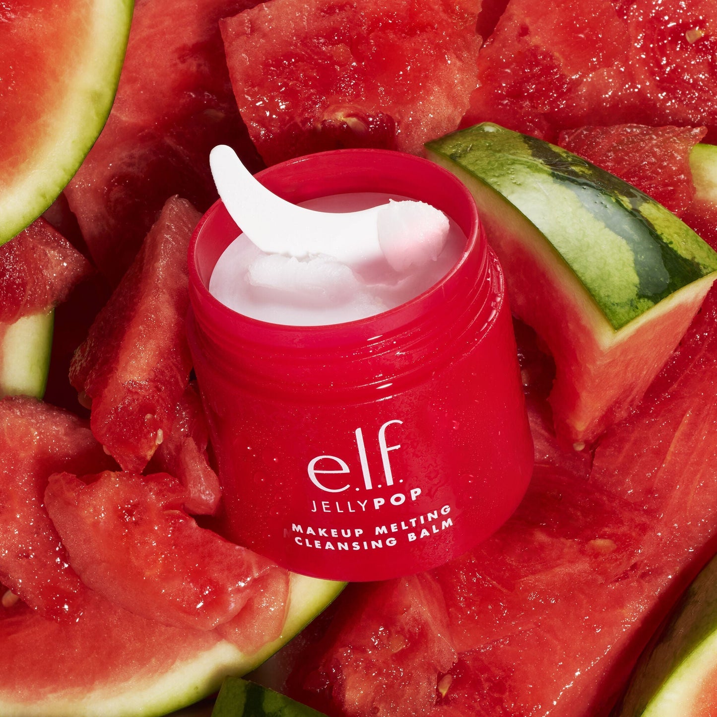 jelly-pop-makeup-melting-cleansing-balm-m1 021825_elf_JP_CleansingBalm_Texture_WATER-OPEN_PLATE_186_IGF.jpg