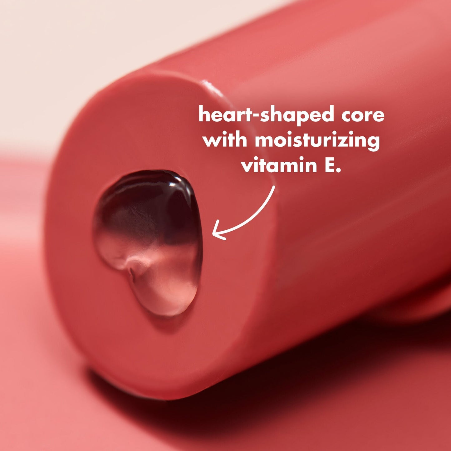 hydrating-core-lip-shine-g5 0326_EDU_HydratingCoreLipShine_PRODUCTINFO_b4236e19-37d0-403e-bb87-078193a88006.jpg