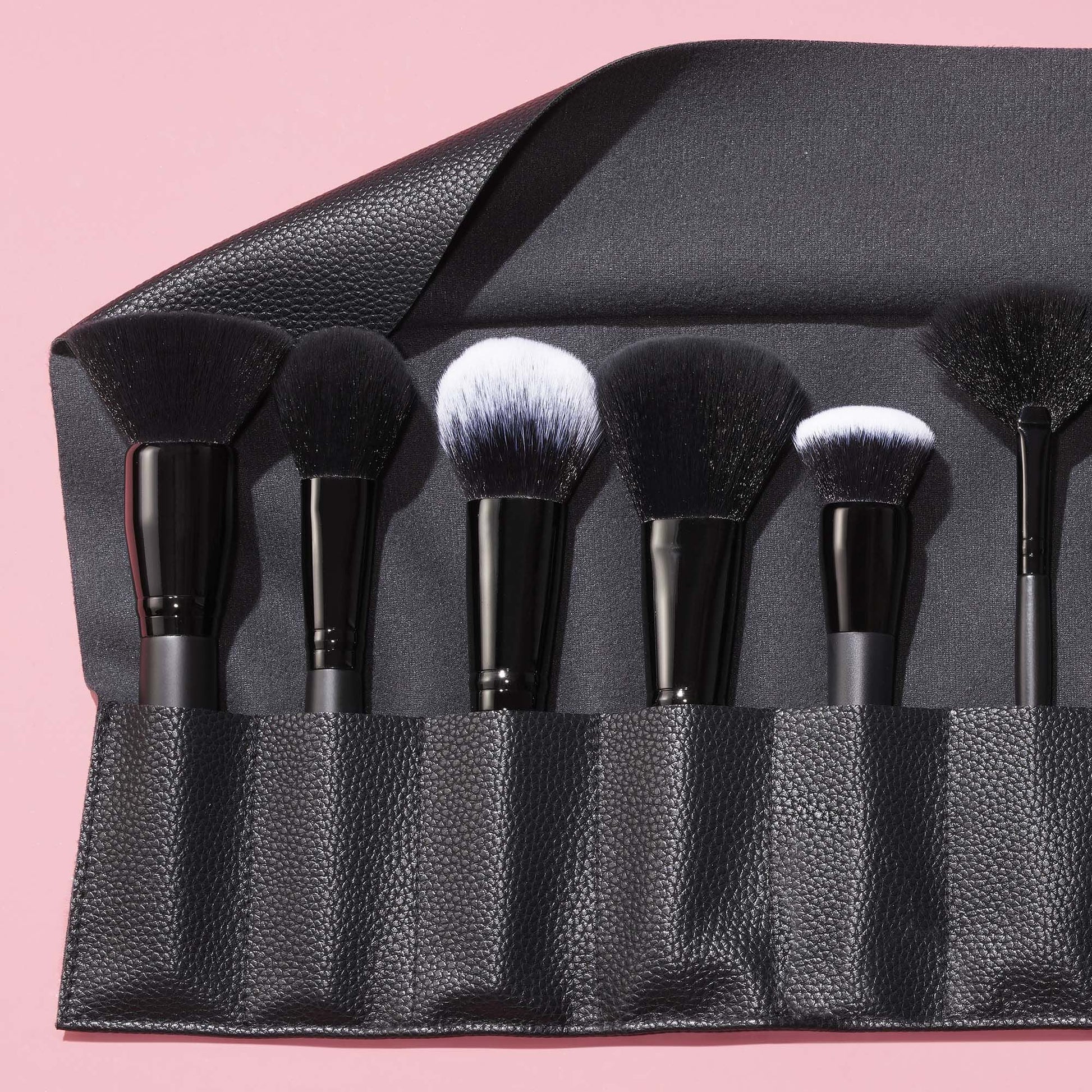17-piece-ultimate-makeup-brush-set-and-travel-roll-k8 042423_UltBrushSet_V2_Main-2_IGF_carousel1.jpg