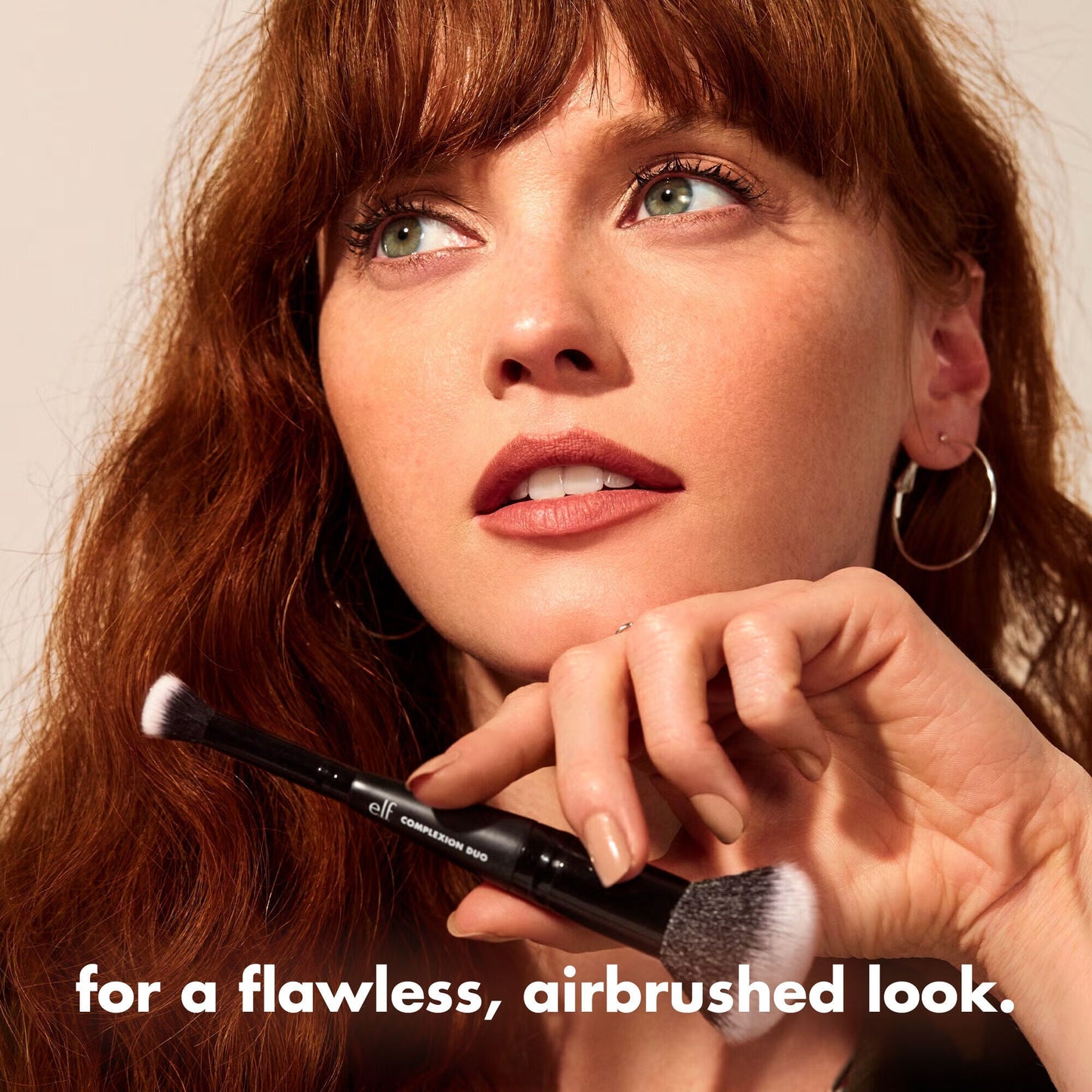 concealer-and-foundation-complexion-duo-brush-c9 0426_EDU_ComplexionDuoBrush_Benefit.jpg