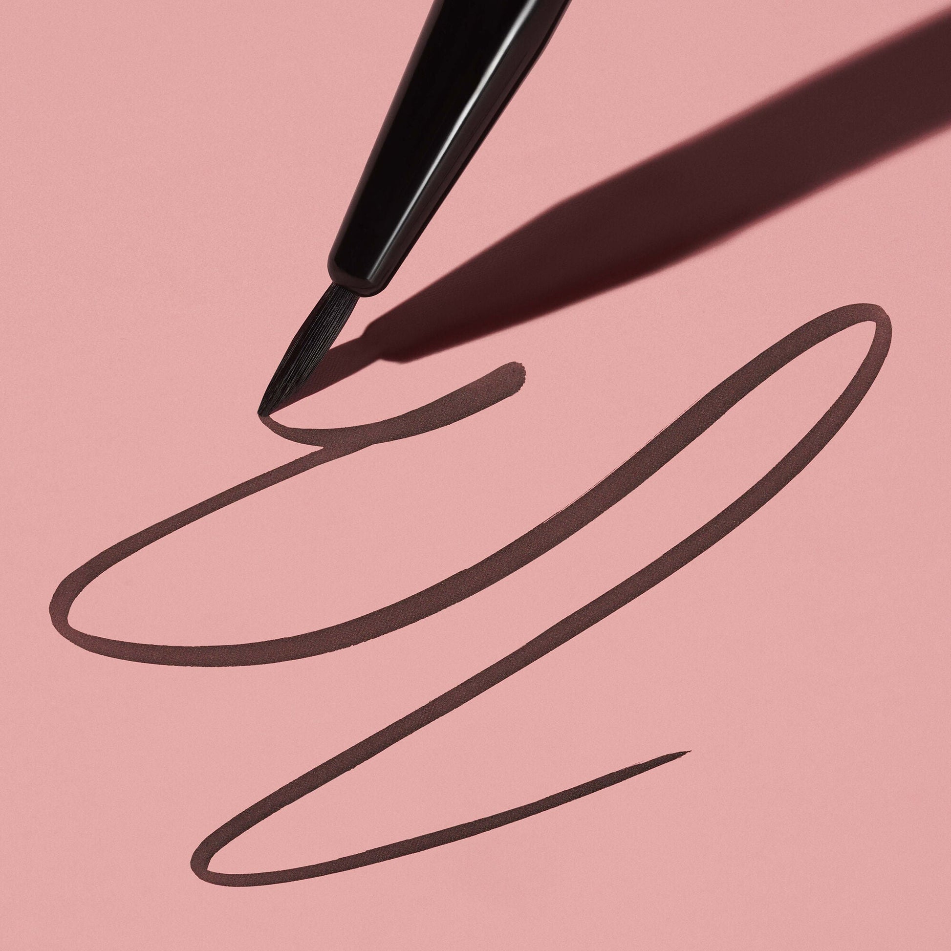 ultra-fine-eyeliner-brush-r5 111124_elf_UltraFine_Brush_0057_MAIN-2-HELICON_358_w2QC_IGF.jpg