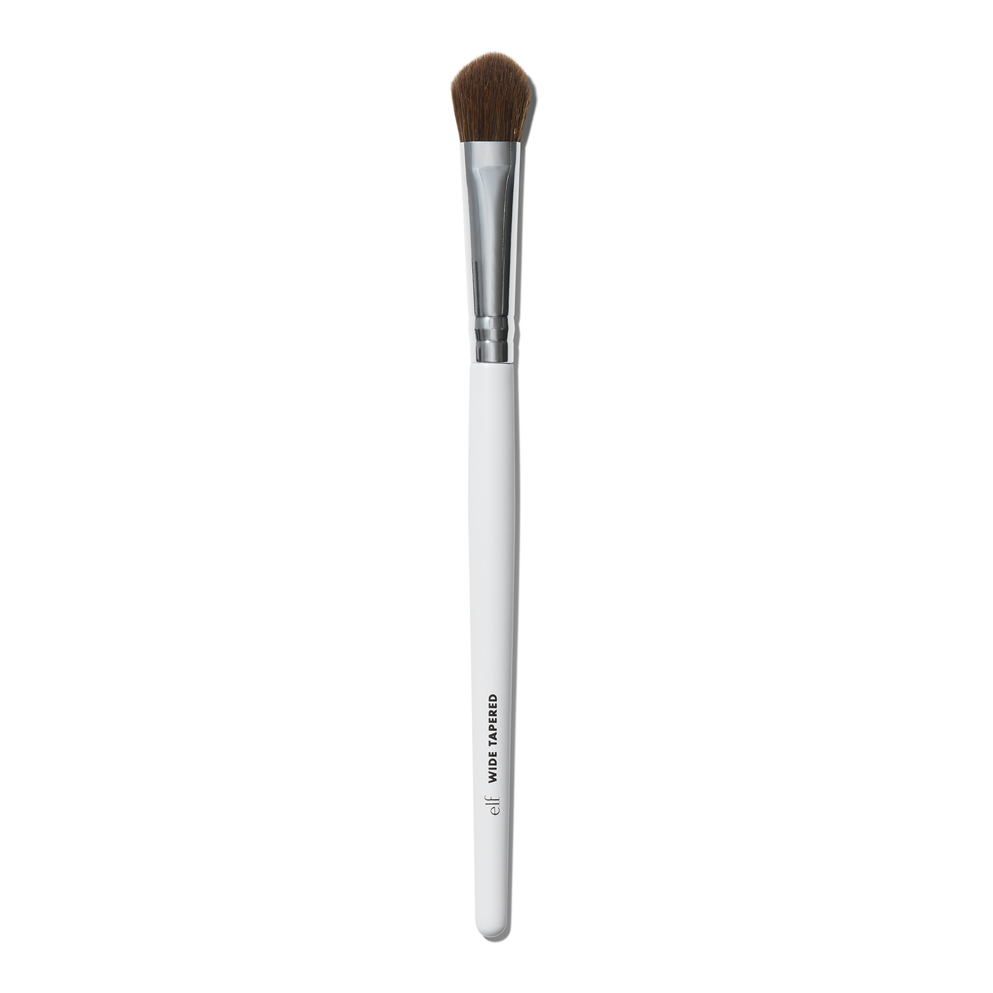 wide-tapered-eyeshadow-brush-q8 21994_OPENA_R.png