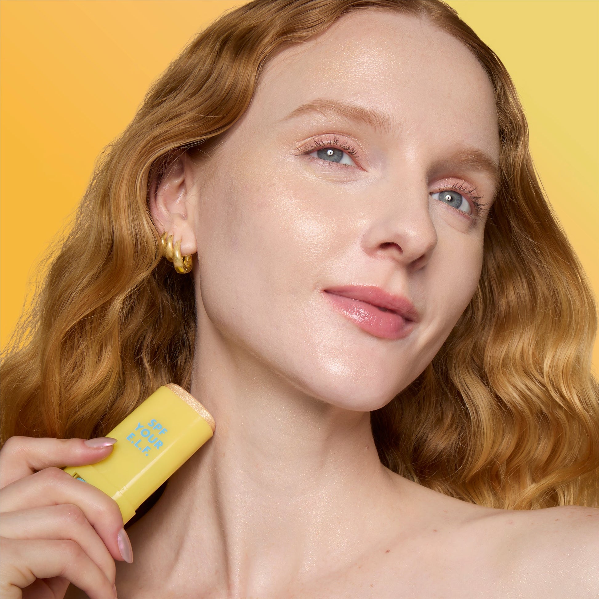 suntouchable-invisi-stick-spf-50-glitz-t4 57109_SUNTOUCHABLES_INVISI_STICK_MADISON_0186_V5.jpg