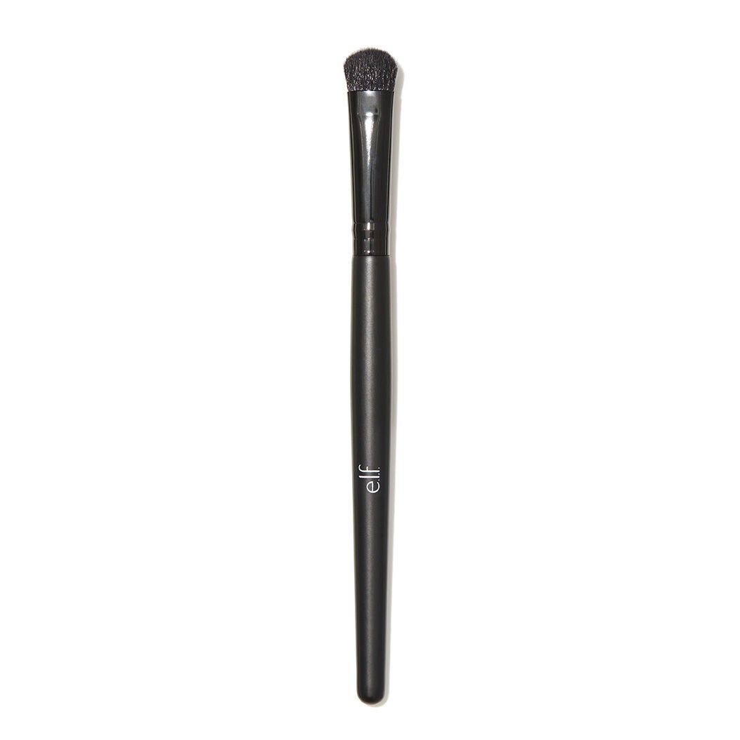 eyeshadow-c-brush-i5 84008_EyeshadowCBrush_v1wA.jpg