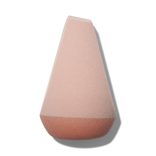 halo-glow-angled-silicone-face-sponge-l3 84235_CLOSED_v1_R.png