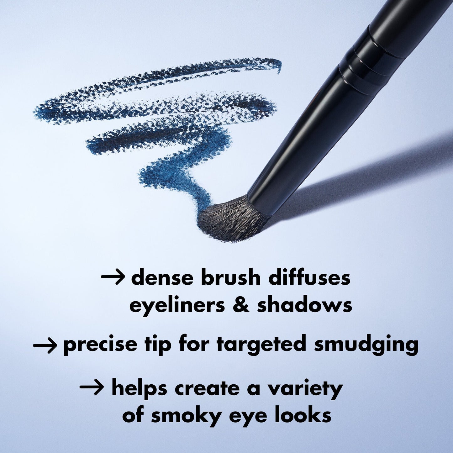 smudge-n-smoke-eyeliner-brush-r3 S25_EDUCATION_SMUDGE_N_SMOKE_EYELINER_BRUSH_PRODUCTINFO.jpg